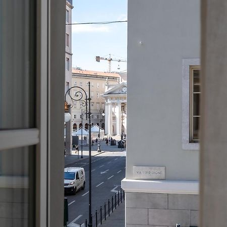 S1 Luxury Suites And Rooms Trieszt Kültér fotó