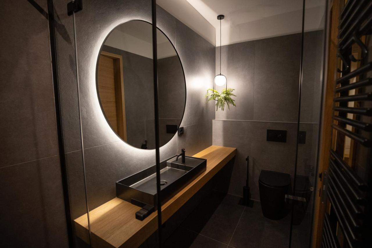 S1 Luxury Suites And Rooms Trieszt Kültér fotó