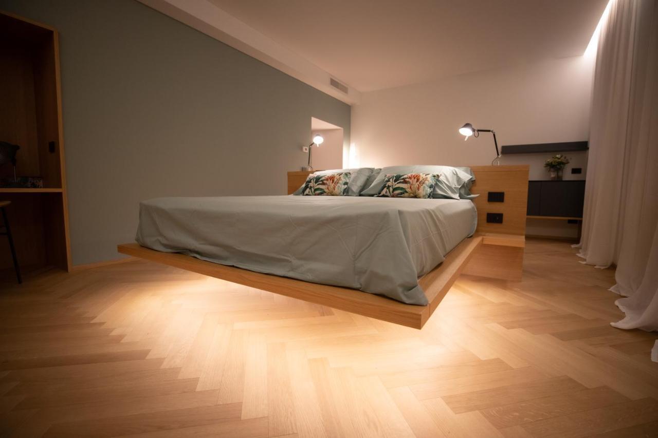 S1 Luxury Suites And Rooms Trieszt Kültér fotó